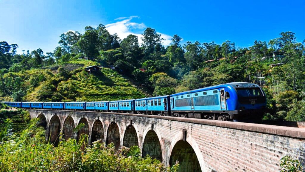 nanu oya to ella train