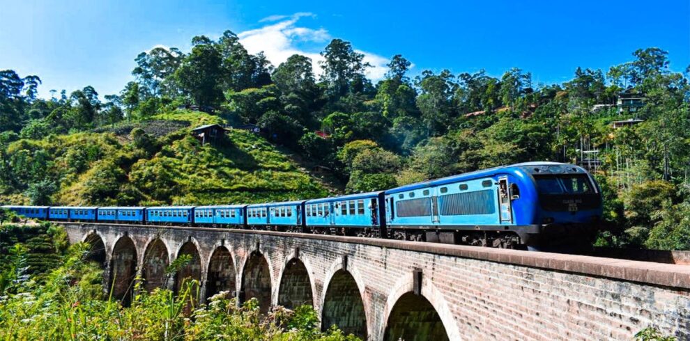 nanu oya to ella train